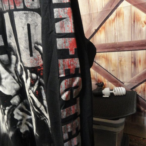 The Walking Dead Infected Sleeved Graphic T~EUC - Picture 2 of 4